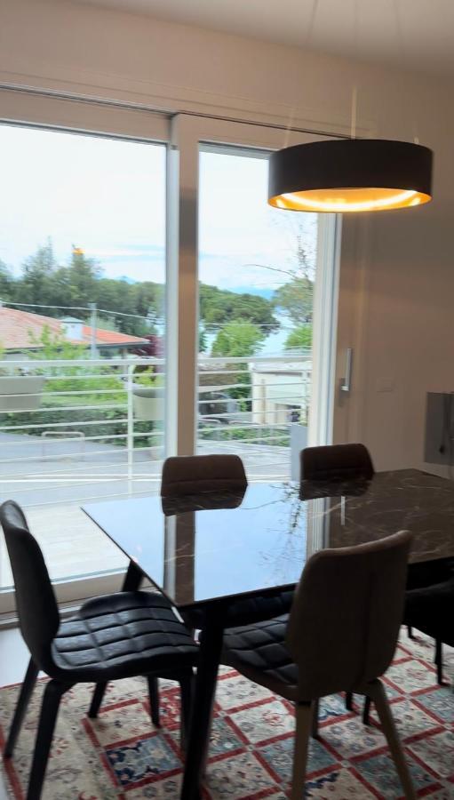 Holiday House Al Porto View Lake Peschiera del Garda Exteriör bild