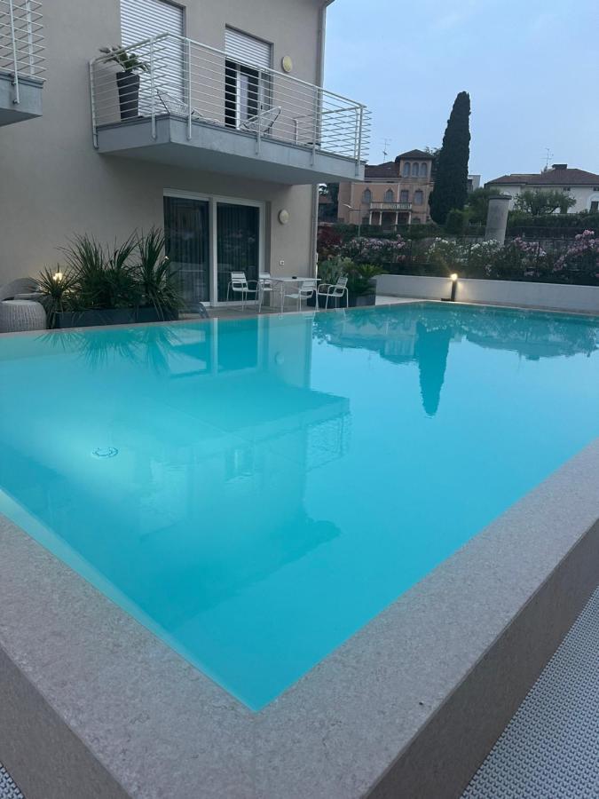 Holiday House Al Porto View Lake Peschiera del Garda Exteriör bild