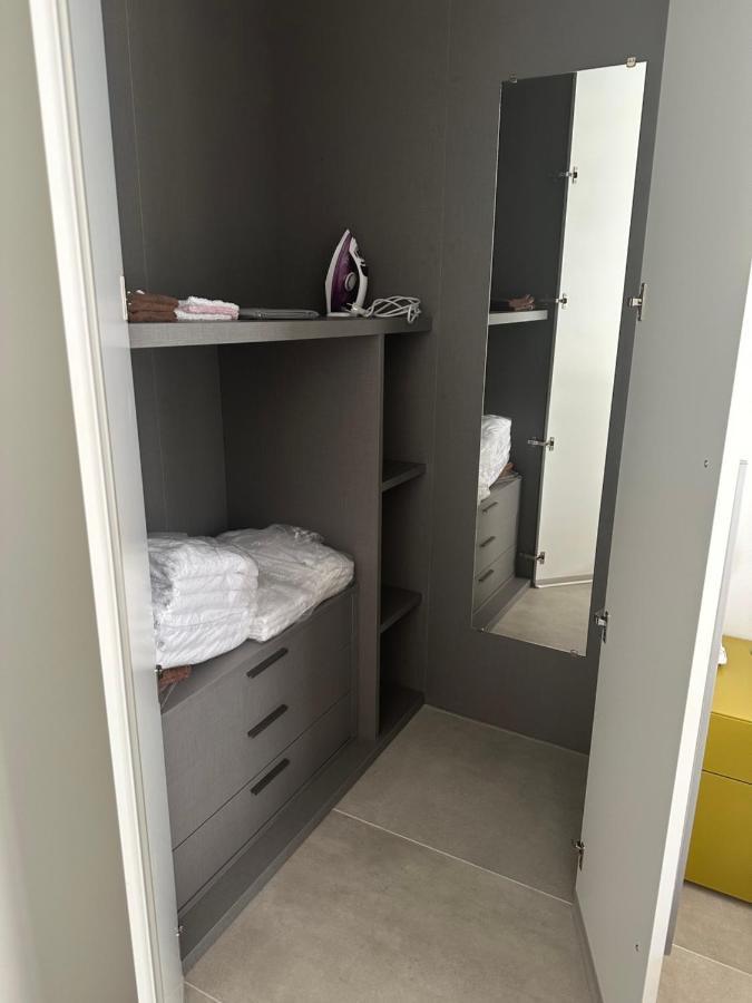Holiday House Al Porto View Lake Peschiera del Garda Exteriör bild