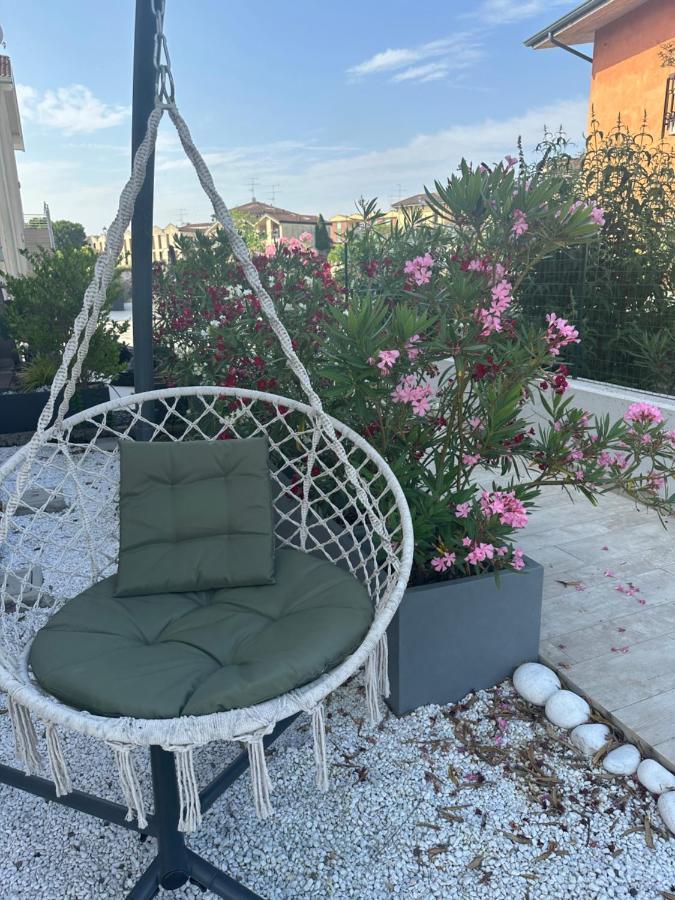 Holiday House Al Porto View Lake Peschiera del Garda Exteriör bild