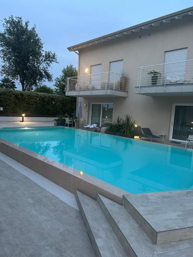 Holiday House Al Porto View Lake Peschiera del Garda Exteriör bild